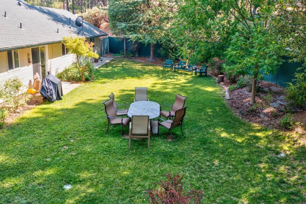 Acorn House - Charming House In Green Heaven With Pool Table With Lovely Backyard Oakhurst Exterior foto